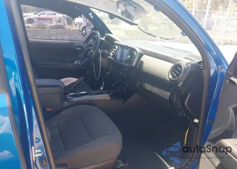 2016 Toyota Tacoma Trd Sport z USA, uszkodzony, nr VIN 3TMAZ5CN5GM020783